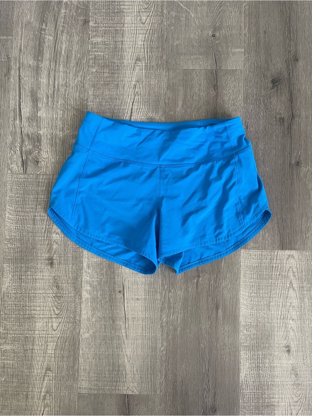 lululemon Speed-Up Mid-Rise 4” in Poolside sz 6 - Picture 3 of 6